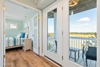 648 Ocean Boulevard W, Holden Beach, NC 28462 - Photo 37