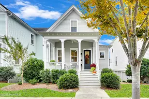 303 E Water St, Washington, NC 27889 - Photo 1