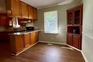 403 Henderson St, Williamston, NC 27892 - Photo 21