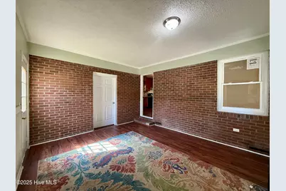 403 Henderson Street, Williamston, NC 27892 - Photo 11