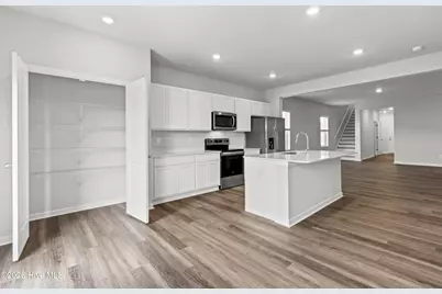 612 S Squires Run Lane, Richlands, NC 28574 - Photo 19