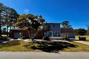 1020 Dixie Trail, Williamston, NC 27892 - Photo 11