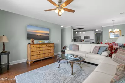 7265 Seashell Lane SW #Unit 207, Ocean Isle Beach, NC 28469 - Photo 11