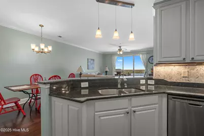 7265 Seashell Lane SW #Unit 207, Ocean Isle Beach, NC 28469 - Photo 17