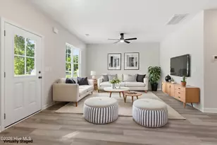 1107 Goldsboro St, New Bern, NC 28560 - Photo 5