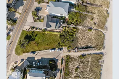 402 Fort Fisher Boulevard N, Kure Beach, NC 28449 - Photo 13