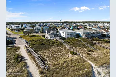 402 Fort Fisher Boulevard N, Kure Beach, NC 28449 - Photo 19