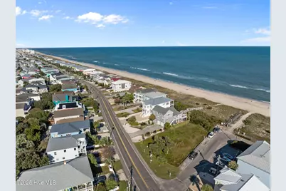 402 Fort Fisher Boulevard N, Kure Beach, NC 28449 - Photo 11