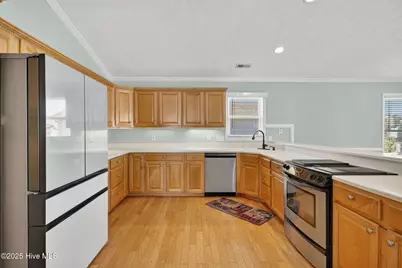 103 Georgia Avenue, Carolina Beach, NC 28428 - Photo 31