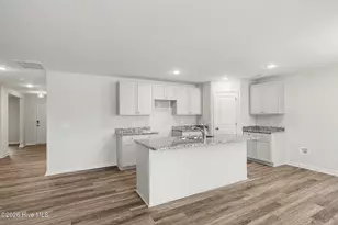22 E Emily Gardens Dr, Selma, NC 27576 - Photo 13