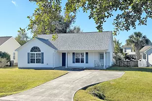 4901 N Hampton Dr SE, Southport, NC 28461 - Photo 1