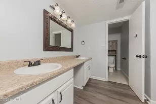 353 Potters Hill Rd, Richlands, NC 28574 - Photo 17