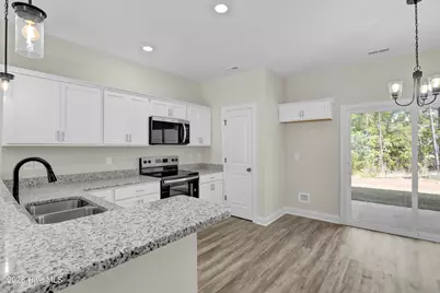728 Cross Bridge Way #Lot 9, Sneads Ferry, NC 28460 - Photo 9