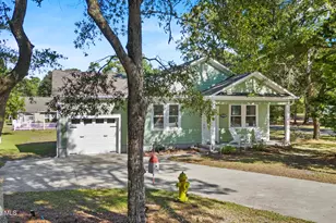 696 Folly Dr, Bolivia, NC 28422 - Photo 5