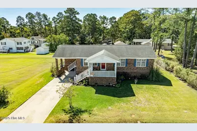 746 Heber Street, Belhaven, NC 27810 - Photo 1