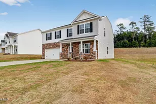 1043 Misty Creek Dr, Aberdeen, NC 28315 - Photo 3