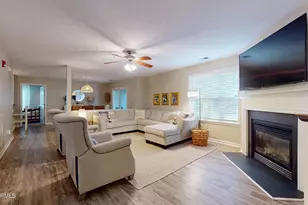 625 Spencer-Farlow Dr, Carolina Beach, NC 28428 - Photo 5