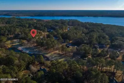 1110 Barkentine Drive, New Bern, NC 28560 - Photo 9