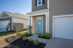 106 Mesa Ln, Surf City, NC 28445 - Photo 3