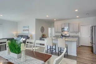 106 Mesa Ln, Surf City, NC 28445 - Photo 7