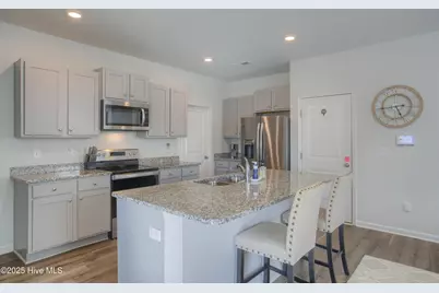 106 Mesa Lane, Surf City, NC 28445 - Photo 15