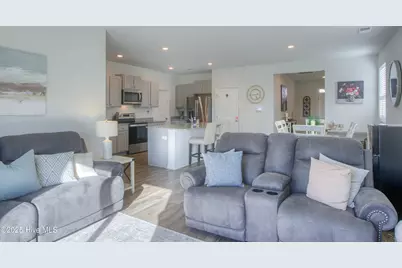 106 Mesa Lane, Surf City, NC 28445 - Photo 13