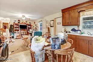 270 Orange St, Kinston, NC 28504 - Photo 29
