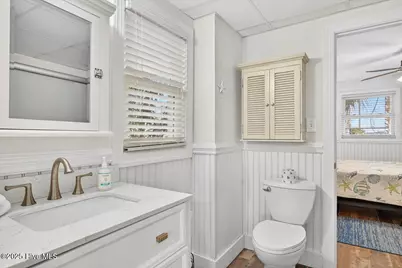 124 Dolphin Drive, Holden Beach, NC 28462 - Photo 37