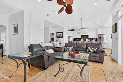 7 Coggeshall Drive W, Ocean Isle Beach, NC 28469 - Photo 29