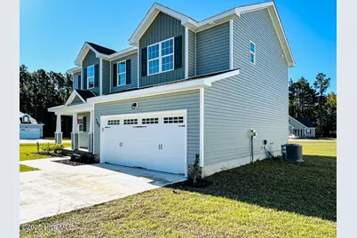 814 Hidden Bridge, Jacksonville, NC 28546 - Photo 5