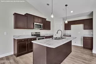 306 Wrenview Ct, Jacksonville, NC 28546 - Photo 7