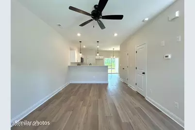 727 Cross Bridge Way, Sneads Ferry, NC 28460 - Photo 5