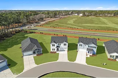 1144 Garland Lake Cir SW, Supply, NC 28462 - Photo 3