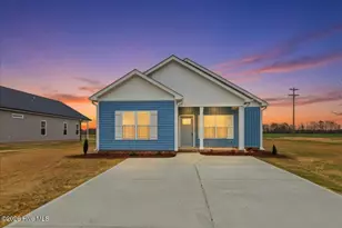 608 S Vance St, Fremont, NC 27830 - Photo 3