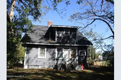 113 E Bright Street, Kinston, NC 28501 - Photo 3