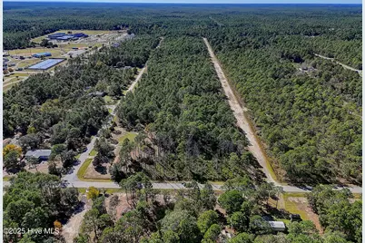 1349 Lexington Road, Southport, NC 28461 - Photo 5