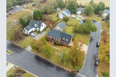 2906 Hunters Run, Greenville, NC 27858 - Photo 63