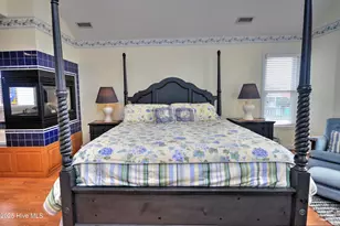 161 Brunswick Ave E, Holden Beach, NC 28462 - Photo 25