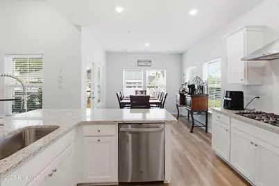 8866 Mobile Avenue NW, Calabash, NC 28467 - Photo 9