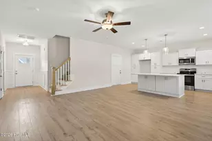 189 thistle court, Sanford, NC 27332 - Photo 5