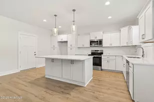 189 thistle court, Sanford, NC 27332 - Photo 7