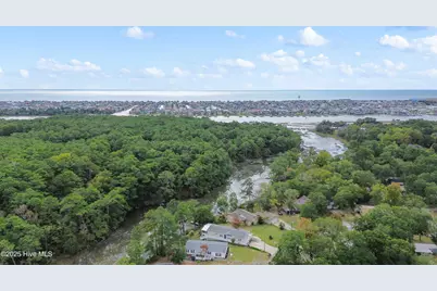 1638 Woodview Circle SW, Ocean Isle Beach, NC 28469 - Photo 43