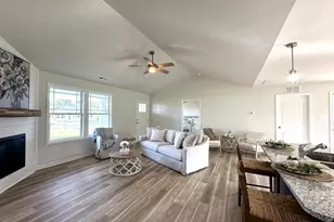 111 Dees Mdw Ln, Fremont, NC 27830 - Photo 5