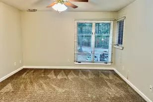 30081 W Lake Dr, Wagram, NC 28396 - Photo 23