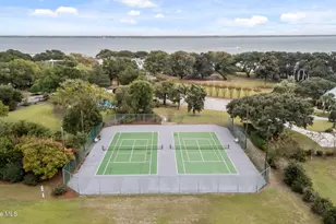 209 Sound Ct, Morehead City, NC 28557 - Photo 41