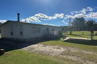 1232 Mears Ln, Clarkton, NC 28433 - Photo 15