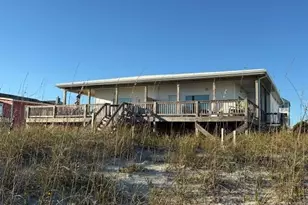 1103 Ocean Dr, Emerald Isle, NC 28594 - Photo 3