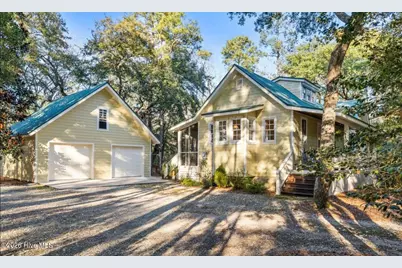 679 Carolina Bay Court, Southport, NC 28461 - Photo 3