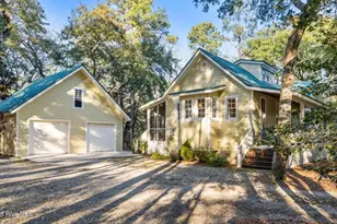 679 Carolina Bay Ct, Southport, NC 28461 - Photo 3