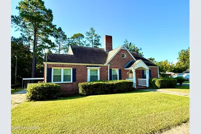 300 E Roseboro Street, Roseboro, NC 28382 - Photo 1